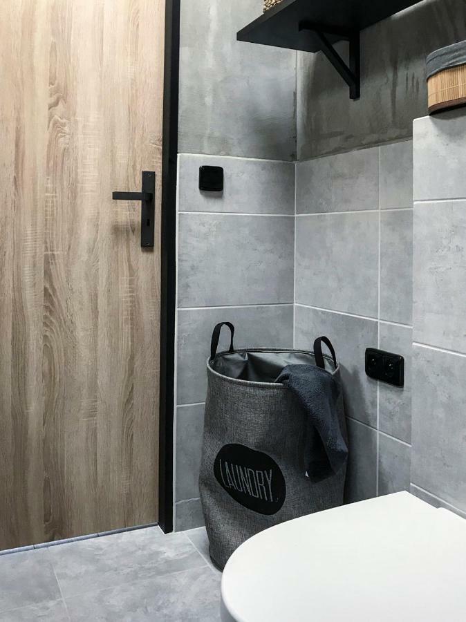 Stylový Přímo U Lanovky, Vlastní Garážové Stání *